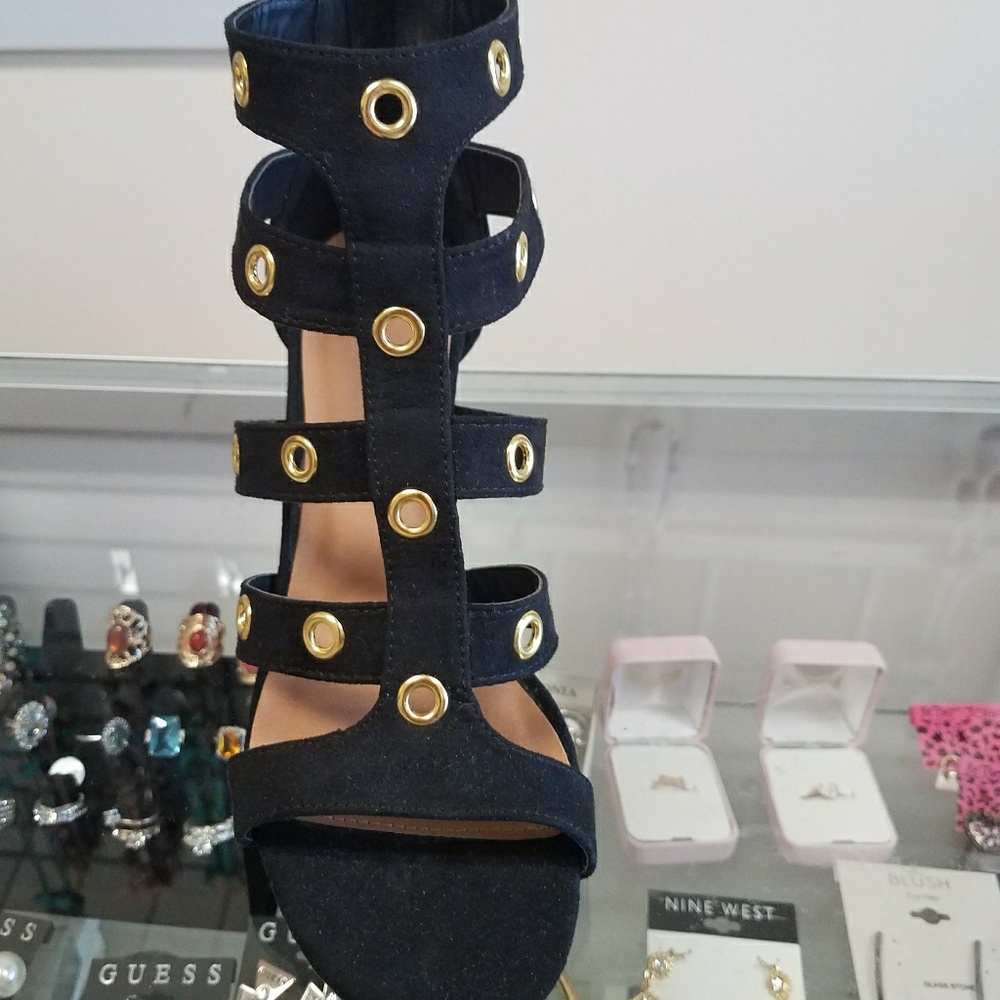 Shoes - Picture 3 of 3